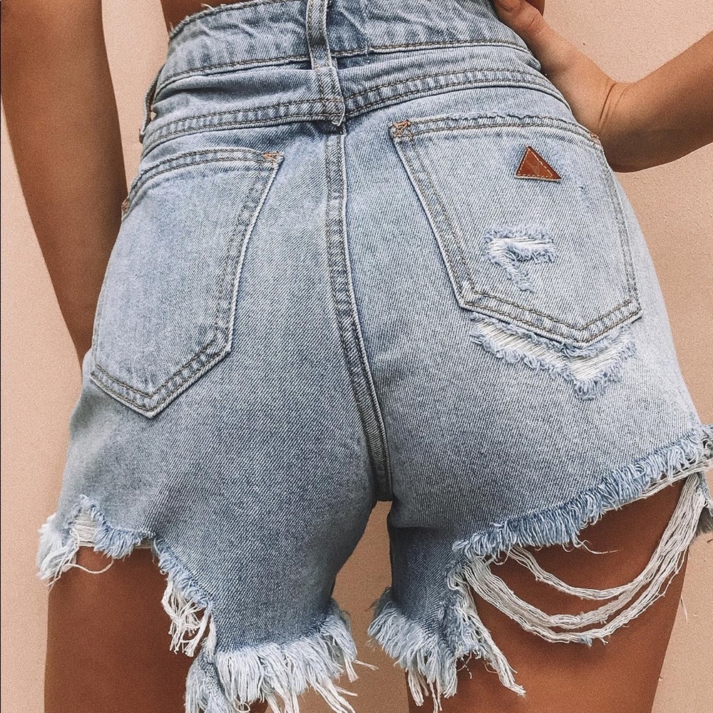 Abrand Venice Shorts